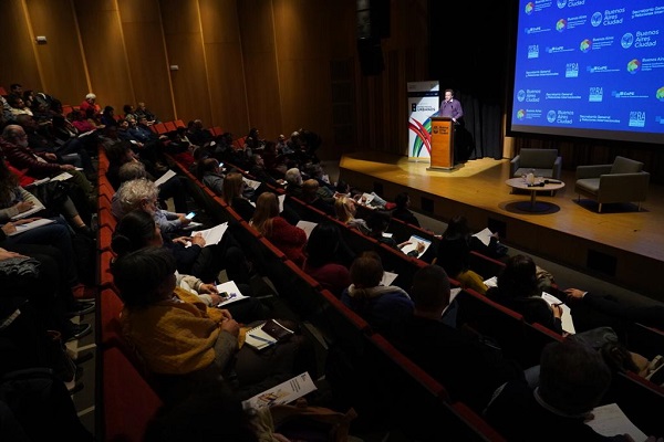 Videoconferencia: Estrategias de desarrollo económico local