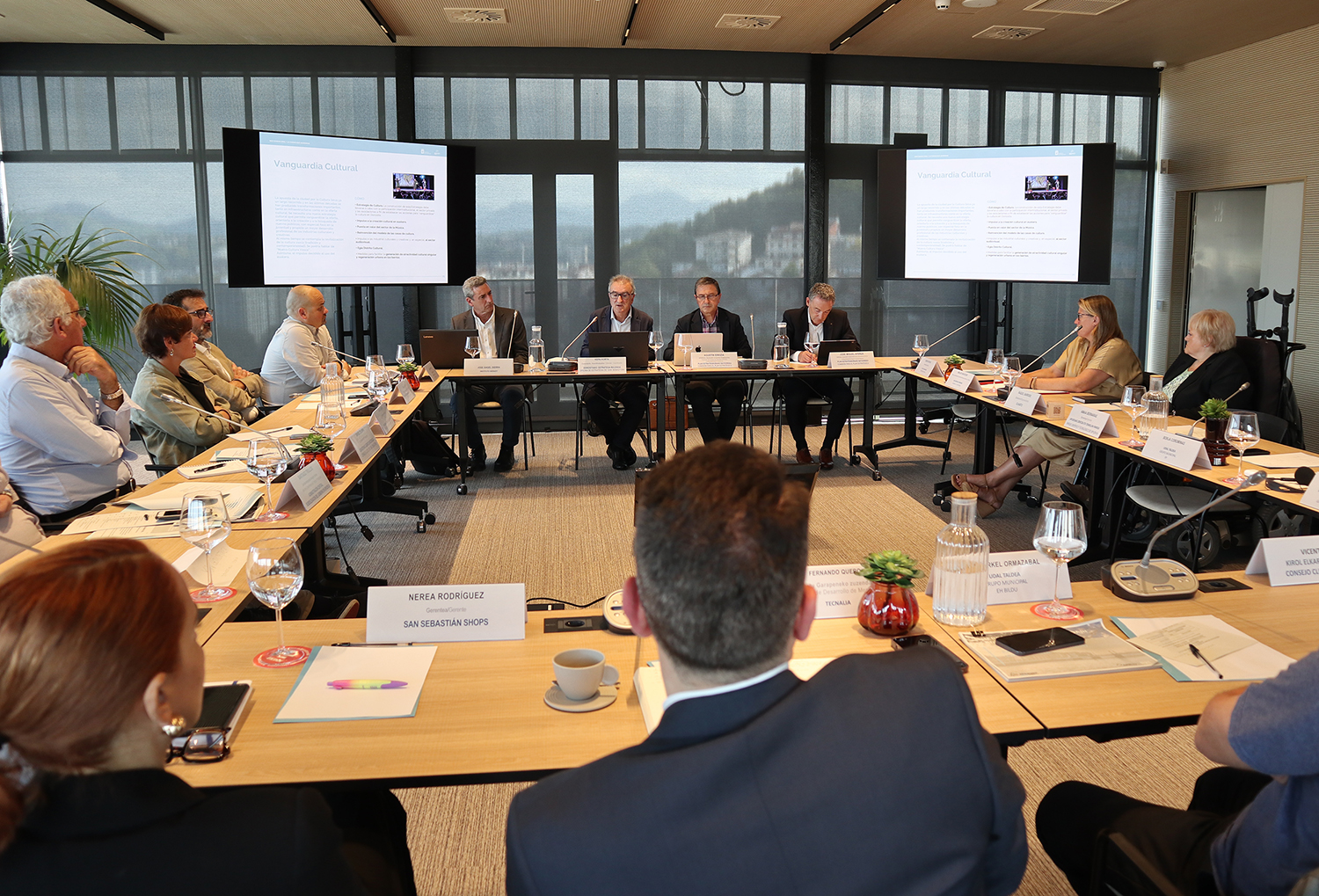 La Comisión para el Plan Estratégico avanza en la ejecución de la Estrategia 2030